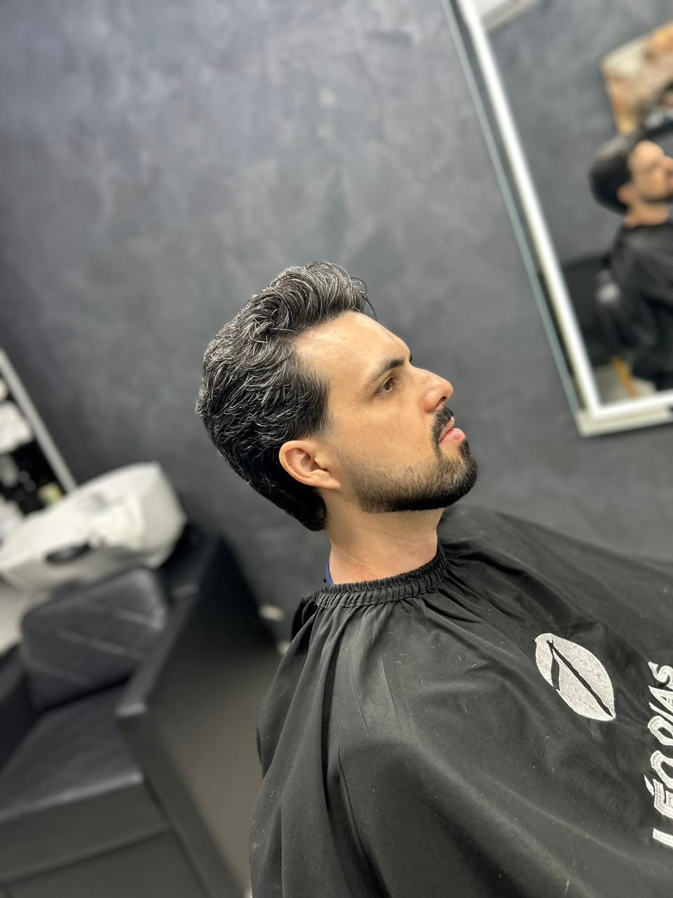 Corte premium com acabamento